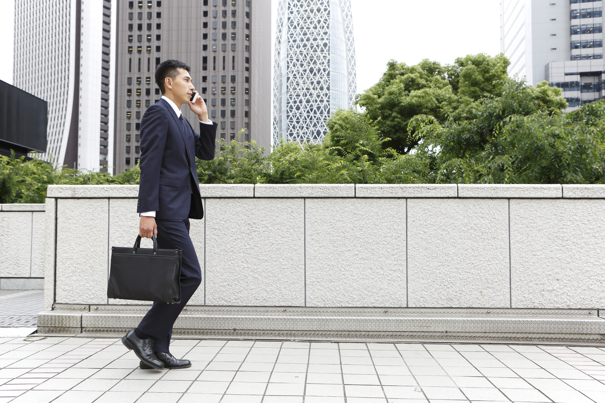 営業マンの相棒！おすすめのカバンの特徴と選び方